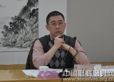 《碳化硅產(chǎn)品出口質(zhì)量安全手冊》評審鑒定會在鄭州舉行